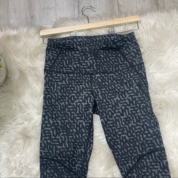 Lululemon All Sport Crop Legging Heathered Net Pop Black Multi Luxtreme - Picture 8 of 9